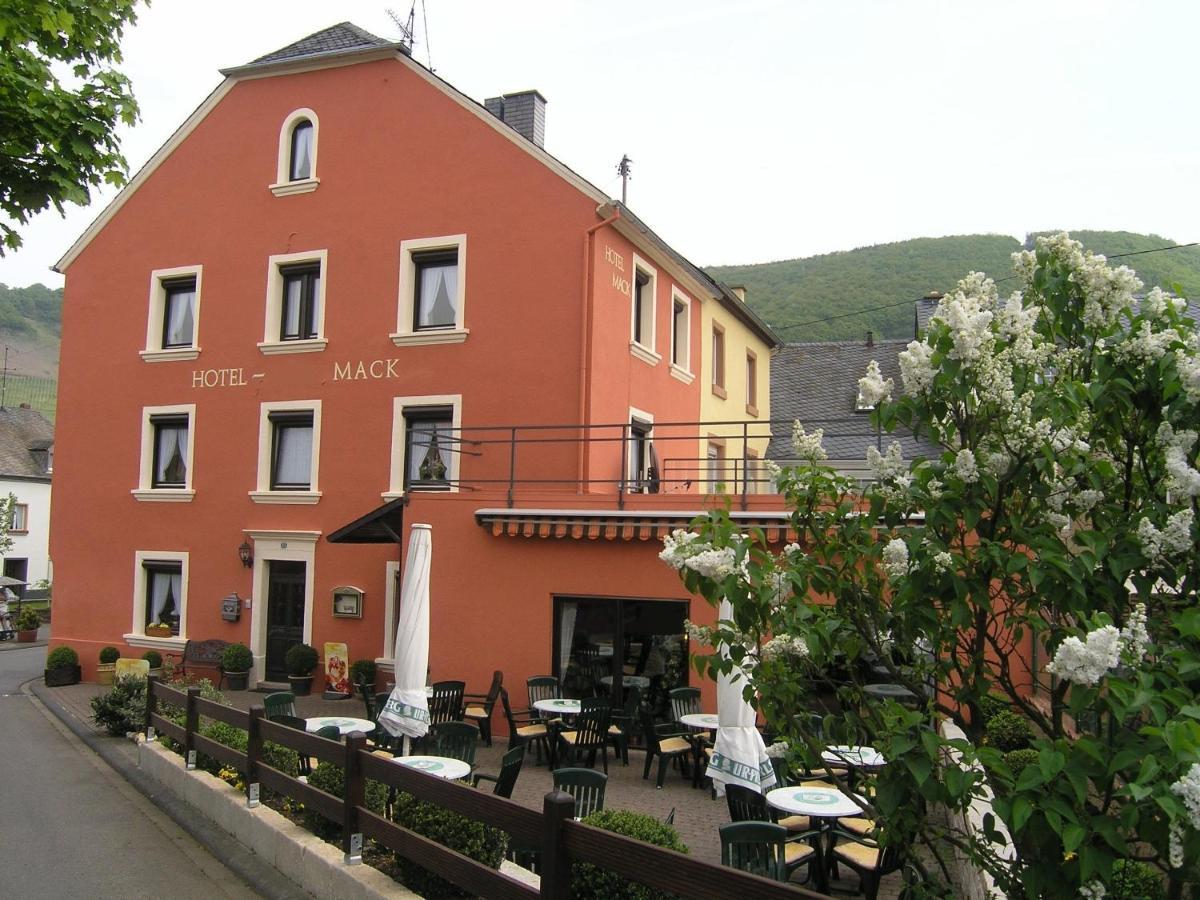 Gaestehaus Mack Триттенхайм Экстерьер фото